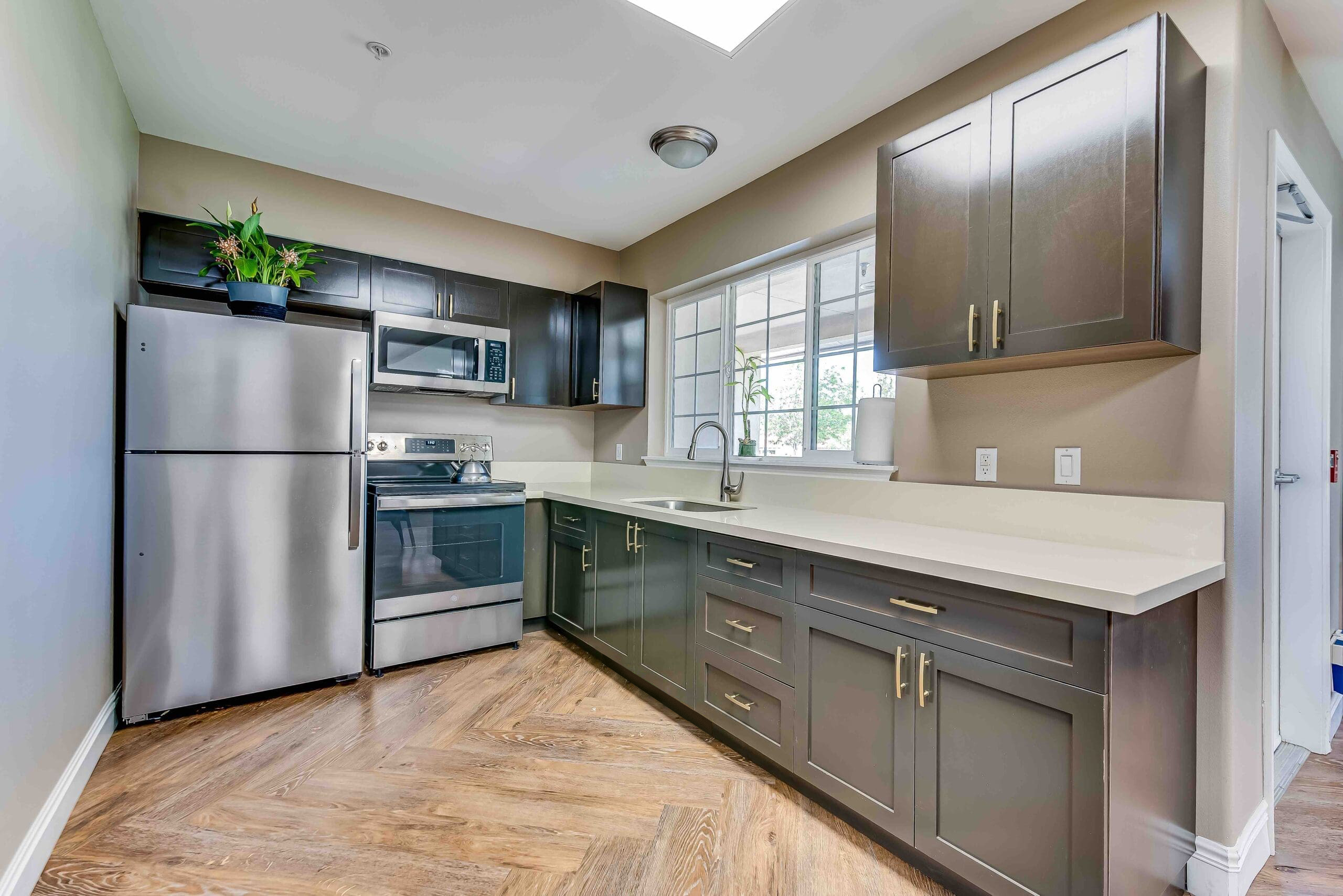 Common area kitchen