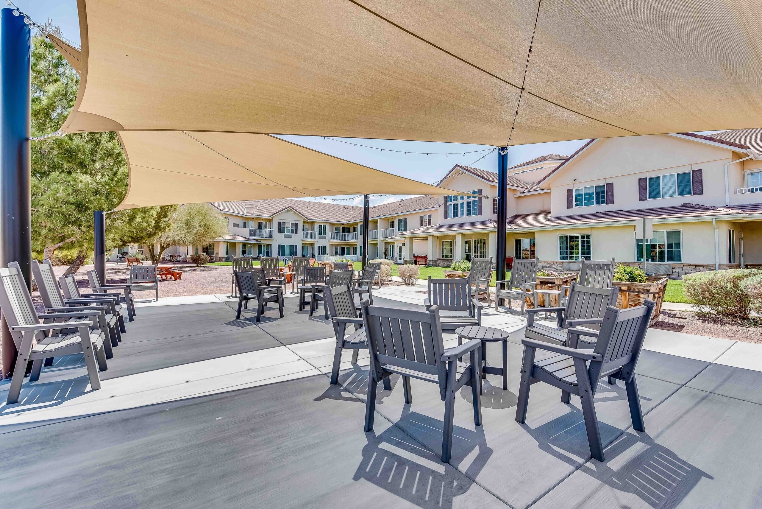 Patio Apple Valley scaled