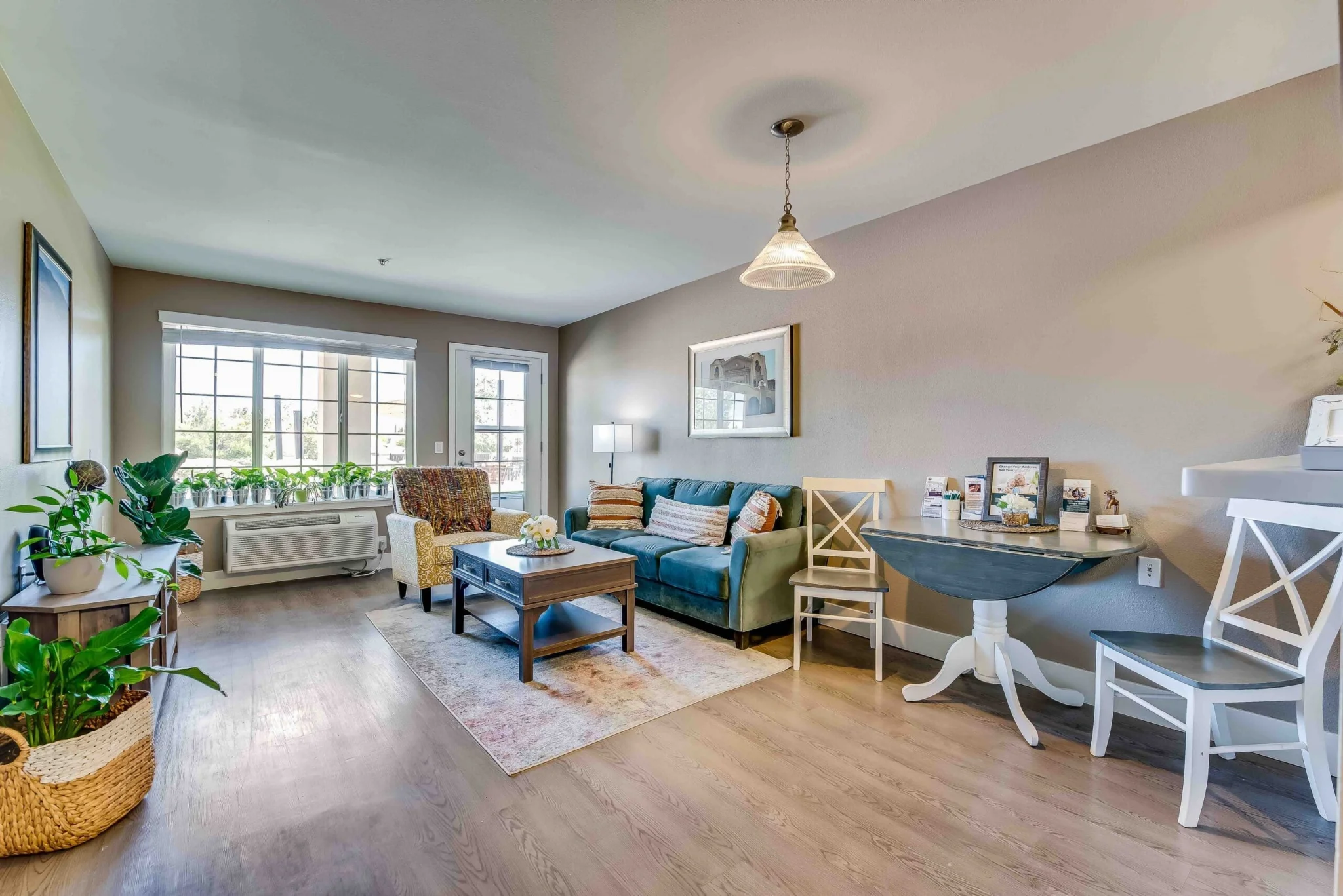 Living room Apple Valley